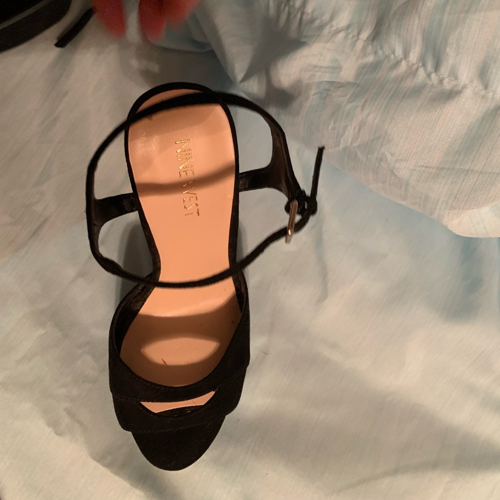 Black high heels Nine West